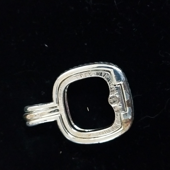 Pendant - Picture 2 of 4